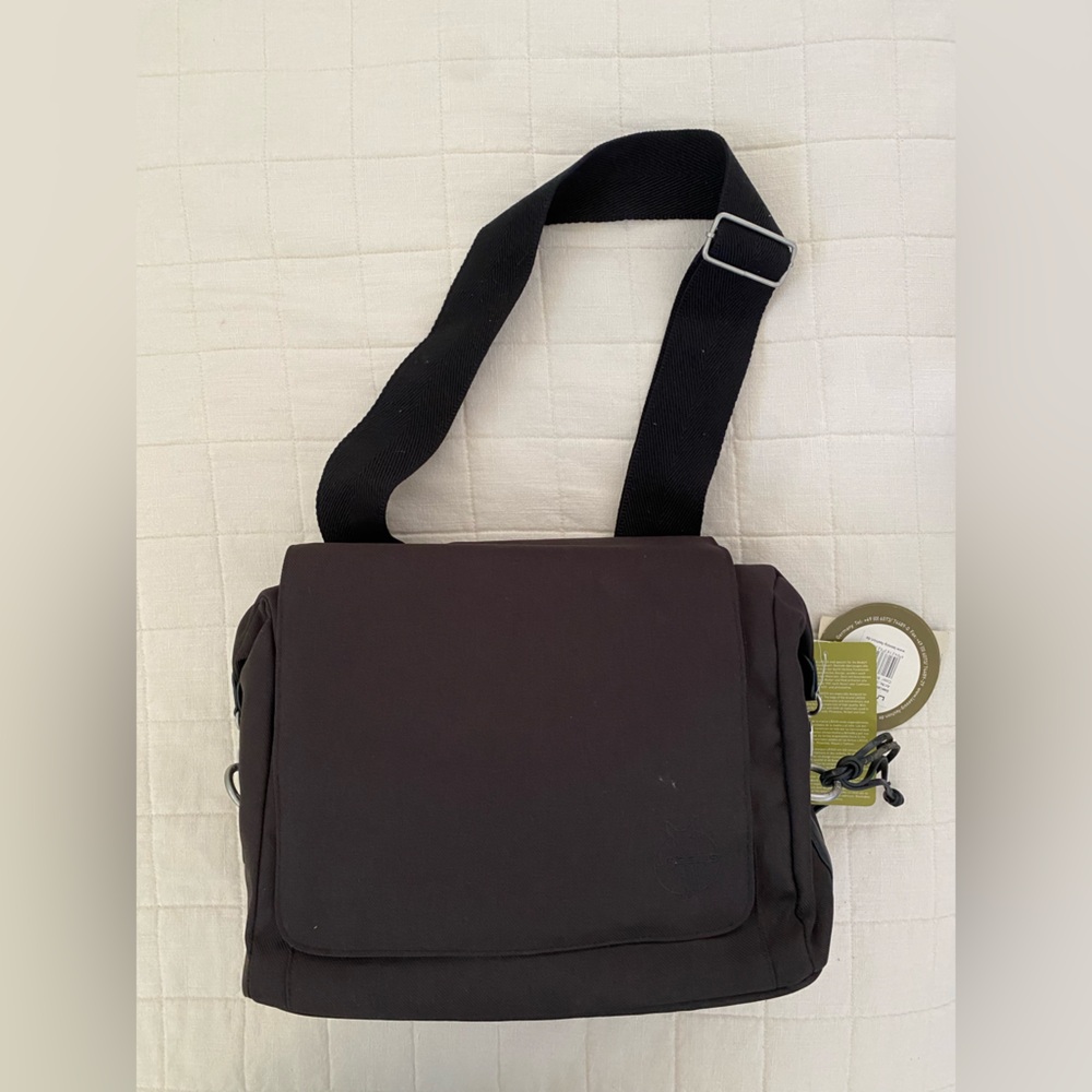Lassig Messenger Diaper Bag with lots of accessories
